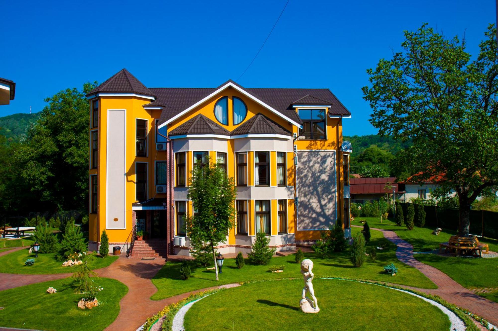 Baia Rosie Resort